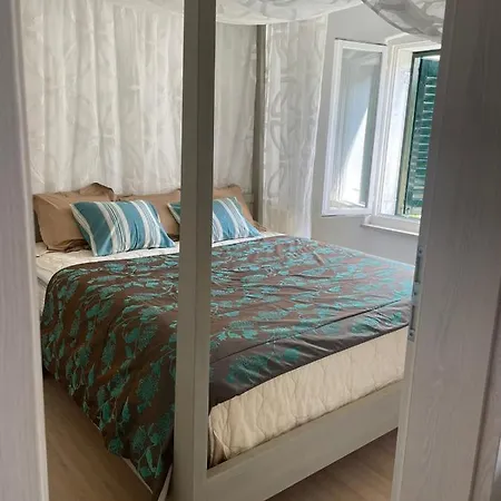 Townhouse Rustik