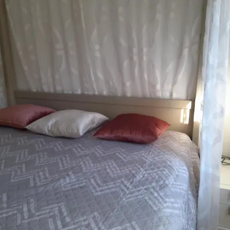 빌라 Townhouse Rustik *